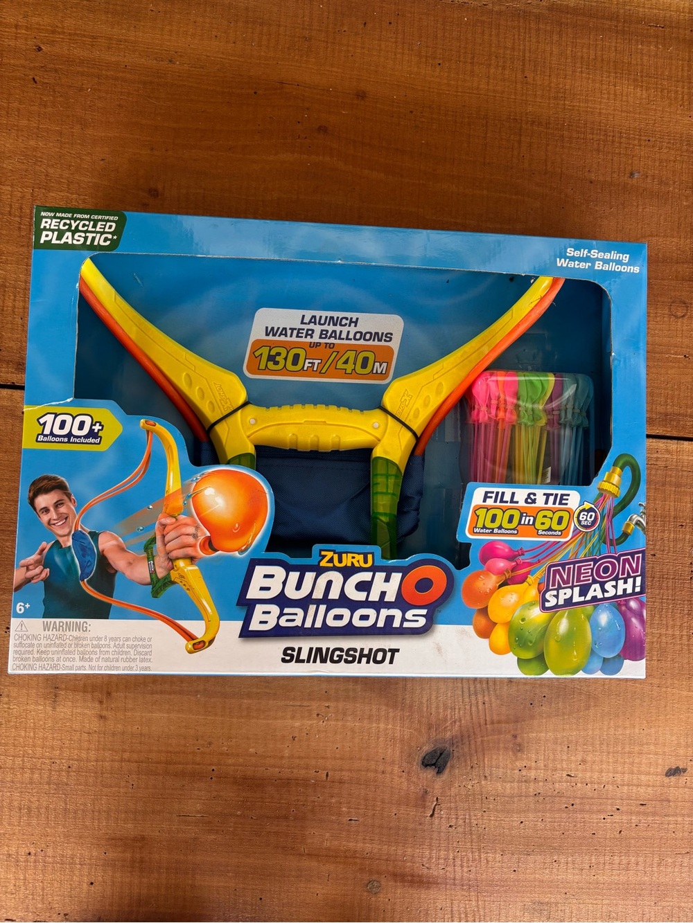 Zuru water balloon slingshot
